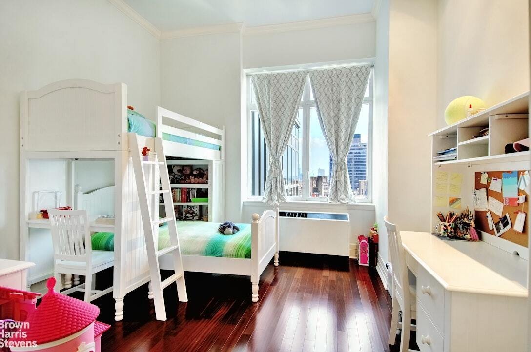 Condo in New York, New York, United States 5 - 18824327