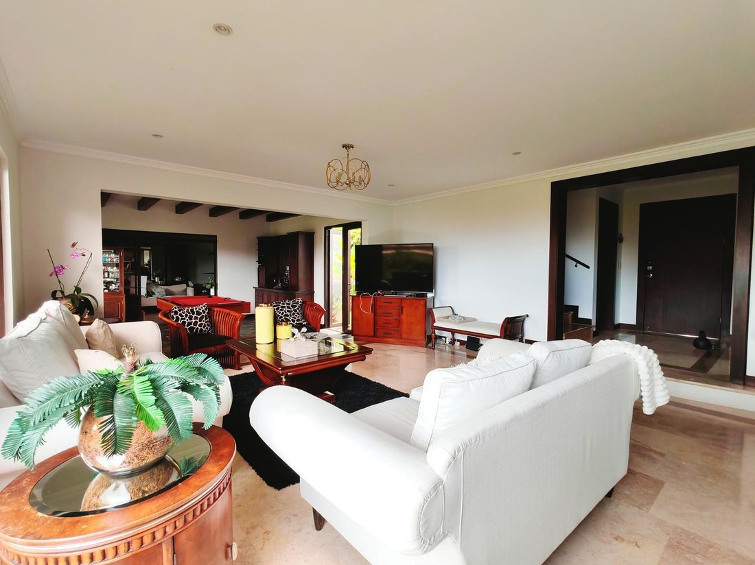 Condominio en Escazú, San José, Costa Rica 5 - 18822164