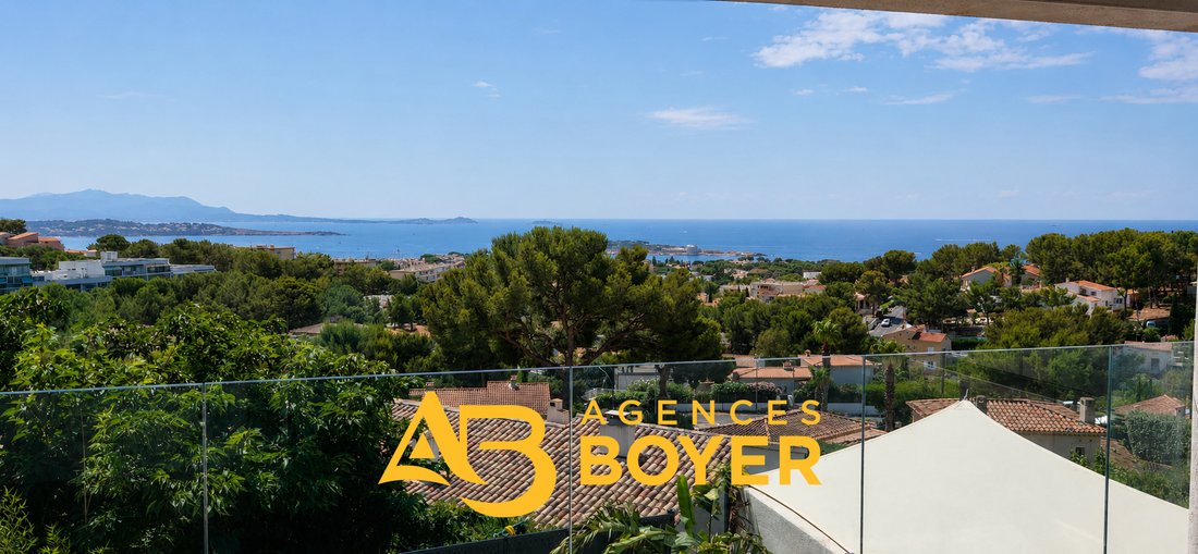 Wohnung in Bandol, Provence-Alpes-Côte d'Azur, Frankreich 1 - 18824645