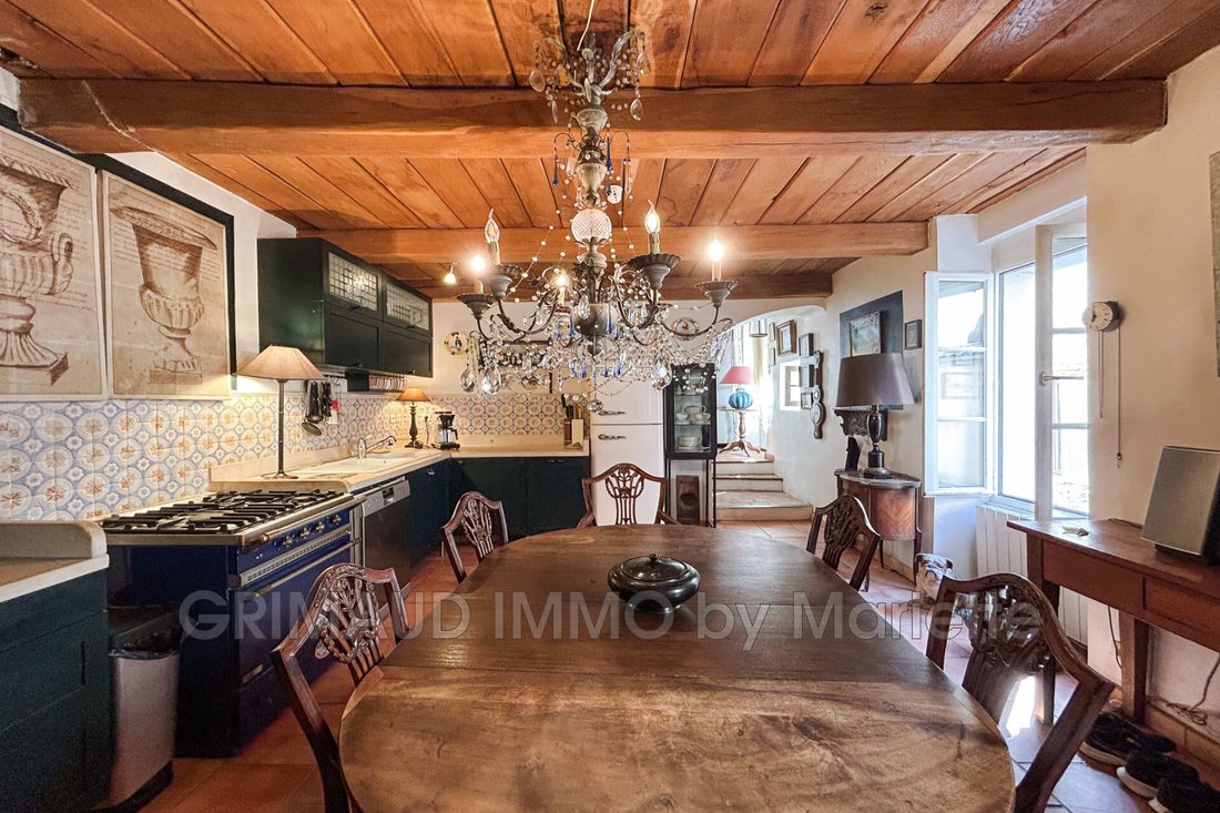 Villa en La Garde-Freinet, Provenza-Alpes-Costa Azul, Francia 2 - 18821568