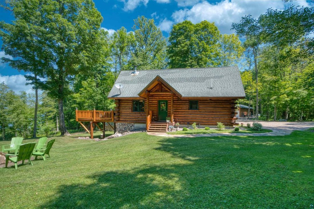House in Winter, Wisconsin, United States 4 - 18826337