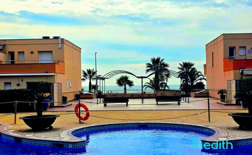 Haus in Cubelles, Katalonien, Spanien 1