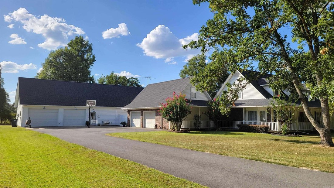 House in Pine Bluff, Arkansas, United States 3 - 18823855
