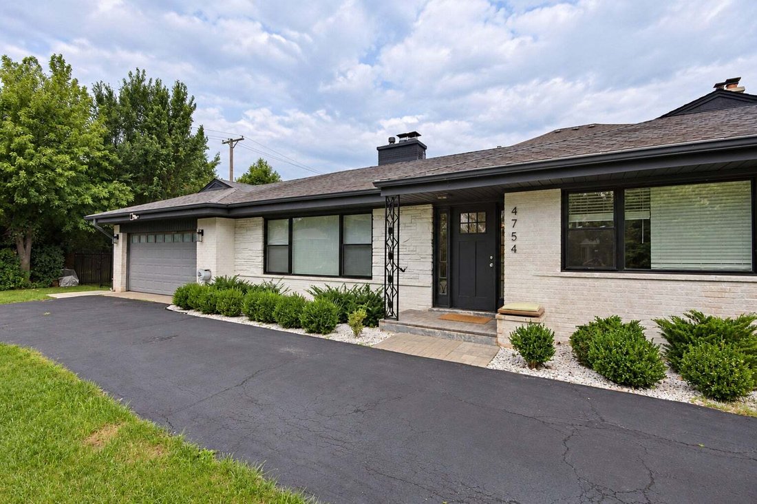 House in Lincolnwood, Illinois, United States 2 - 18826873