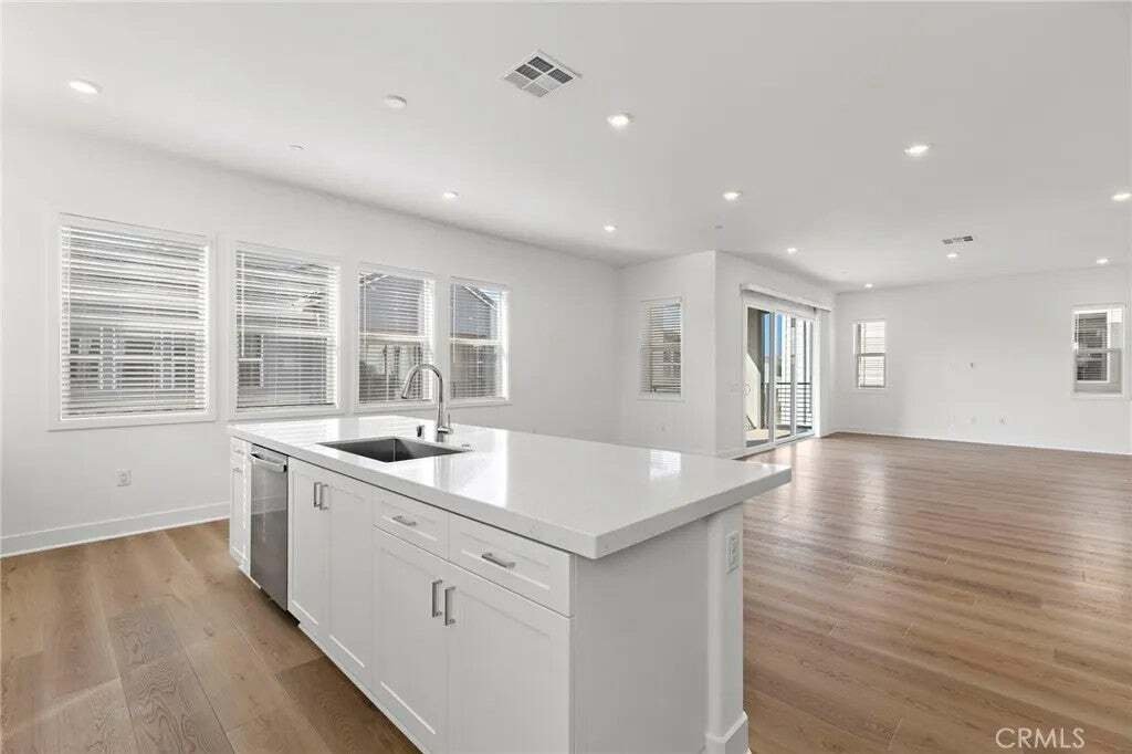 Condo in Irvine, California, United States 4 - 18826937