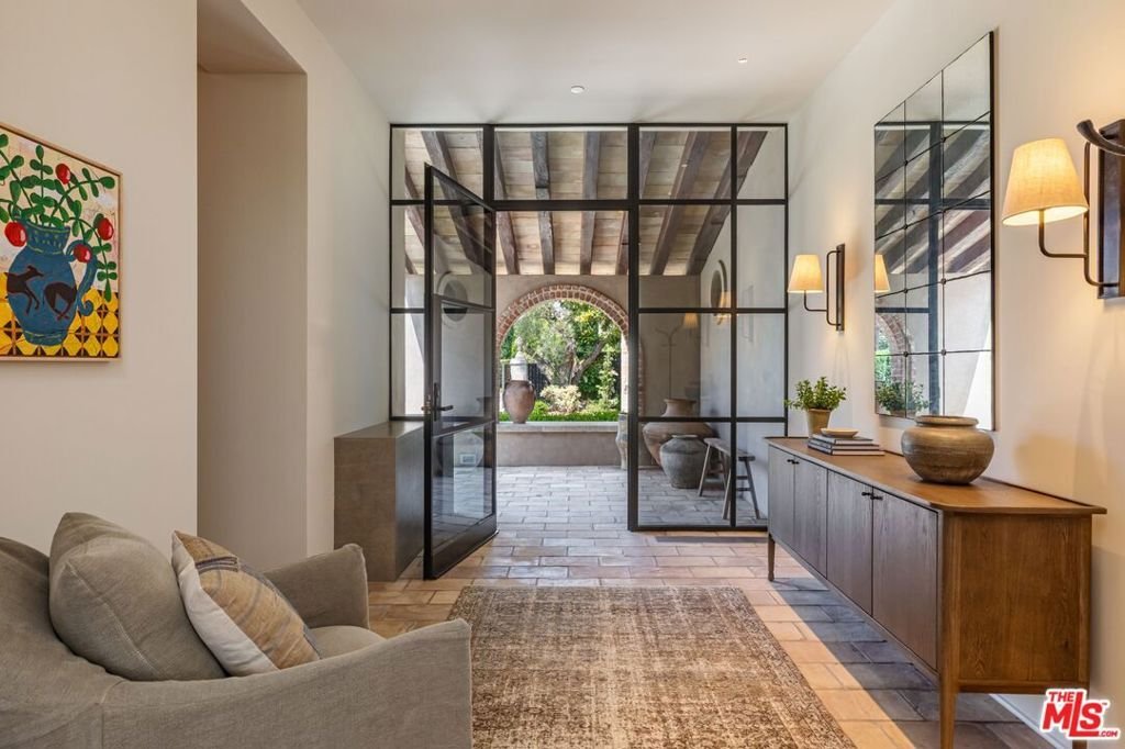 House in Beverly Hills, California, United States 5 - 18823370