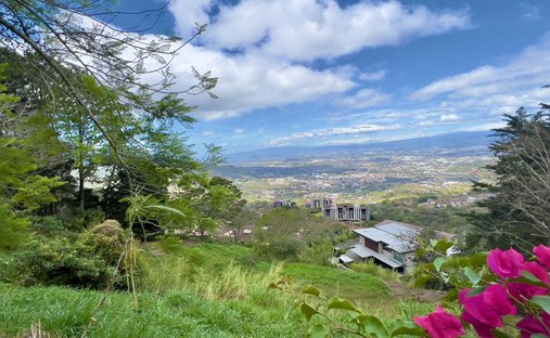 Terreno en San Rafael, San José, Costa Rica 1