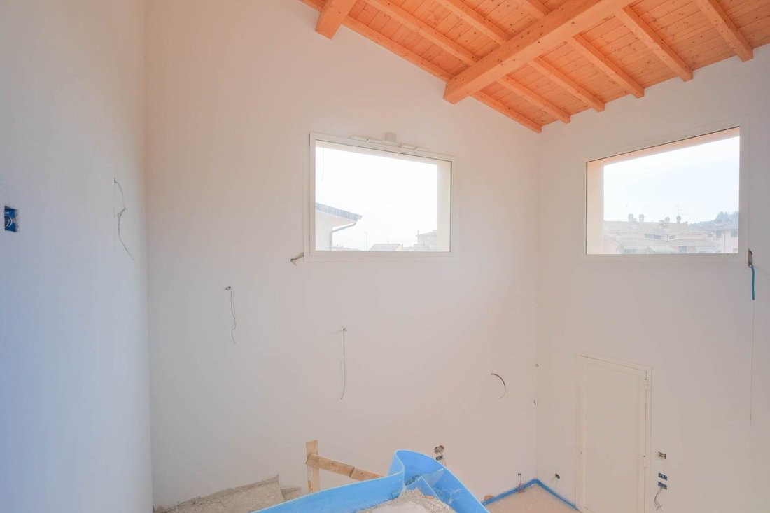 Townhouse in Seano, Comeana, Tuscany 3 - 18825011