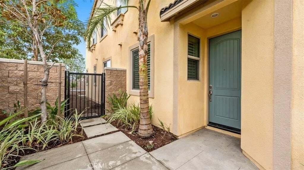 Casa a Fontana, California, Stati Uniti 3 - 18824205