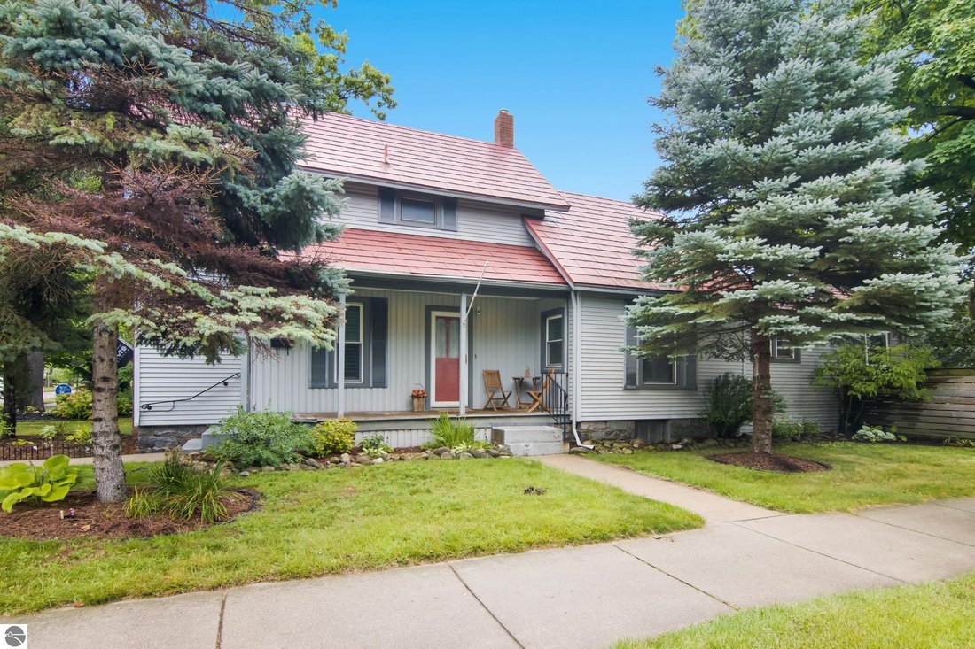 Maison à Garfield Township, Michigan, États-Unis 1 - 18823638