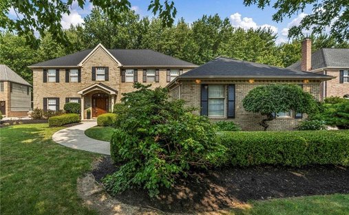 House in Westlake, Ohio, United States 1