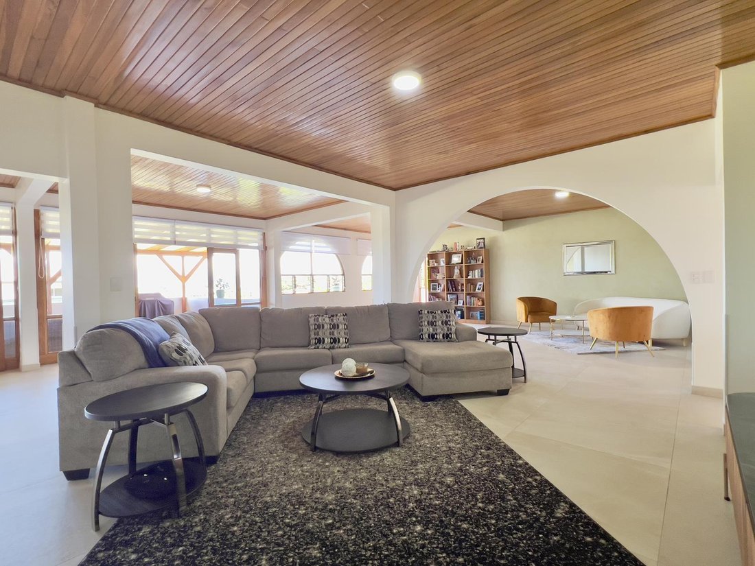 Condominio en Escazú, San José, Costa Rica 3 - 18822122