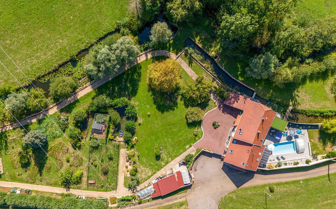 Villa in Comberjon, Bourgogne-Franche-Comté, Frankreich 4 - 18822256