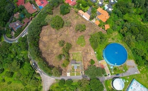 Terreno a San Antonio, San José, Costa Rica 1