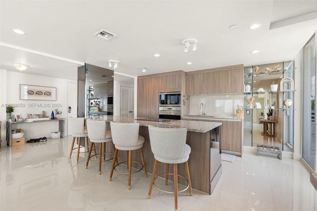 Casa en Bal Harbour, Florida, Estados Unidos 5 - 18825904