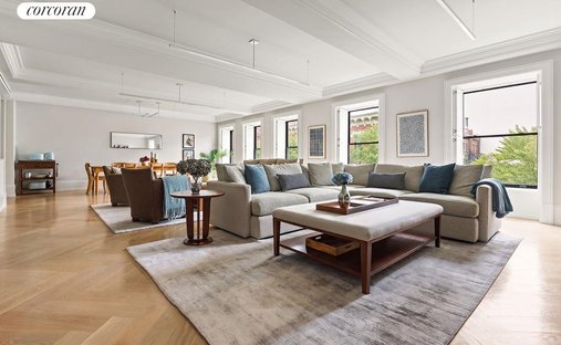 House in New York, New York, United States 1