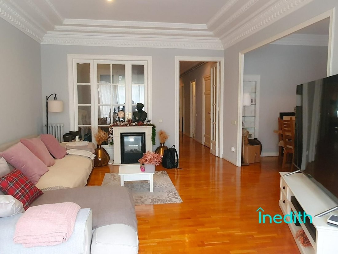 Apartamento en Sarrià-Sant Gervasi, Barcelona, España 2 - 18826627