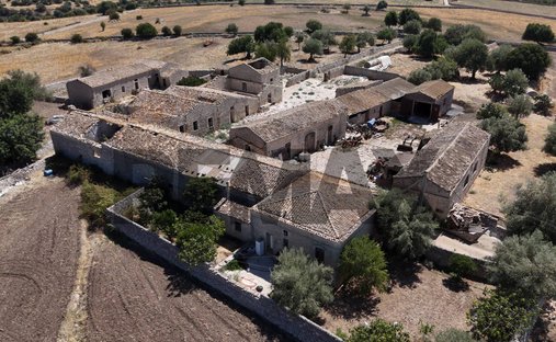 Maisons de campagne à Modica Bassa, Modica, Sicile 1