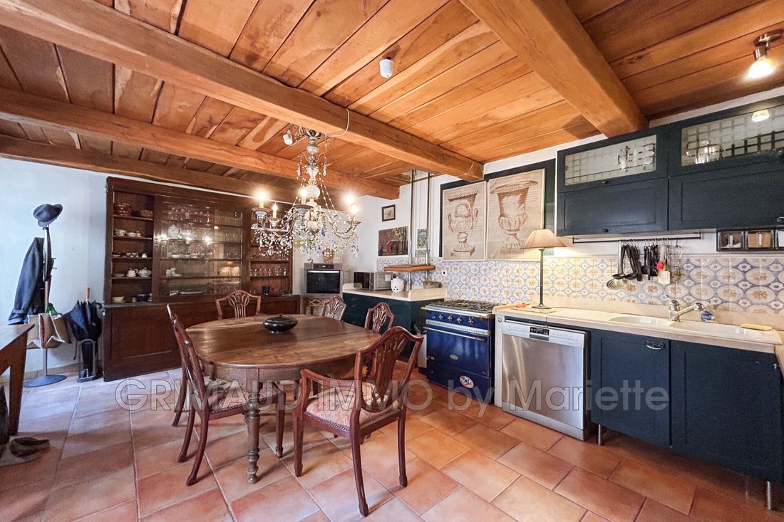Villa en La Garde-Freinet, Provenza-Alpes-Costa Azul, Francia 3 - 18821568