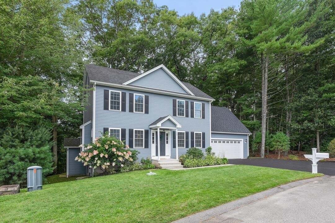 House in Cumberland, Rhode Island, United States 1 - 18826931
