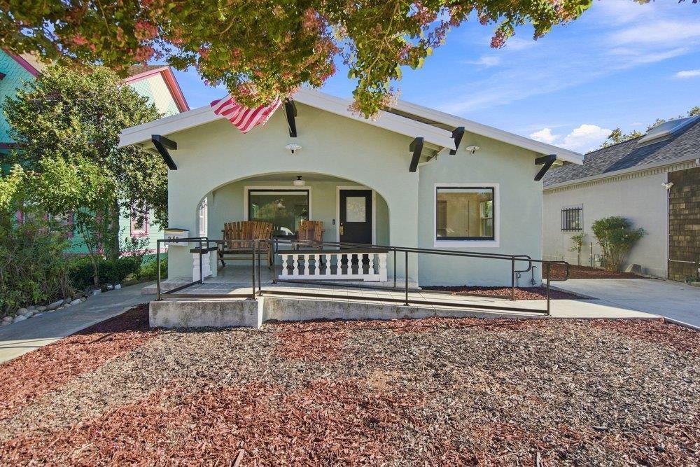 Casa a Hollister, California, Stati Uniti 1 - 18822507
