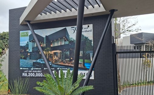 Casa di campagna in Bryanston, Gauteng, Sudafrica 1