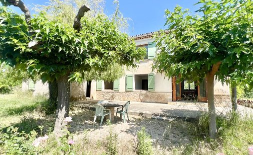 Villa in Brignoles, Provence-Alpes-Côte d'Azur, France 1