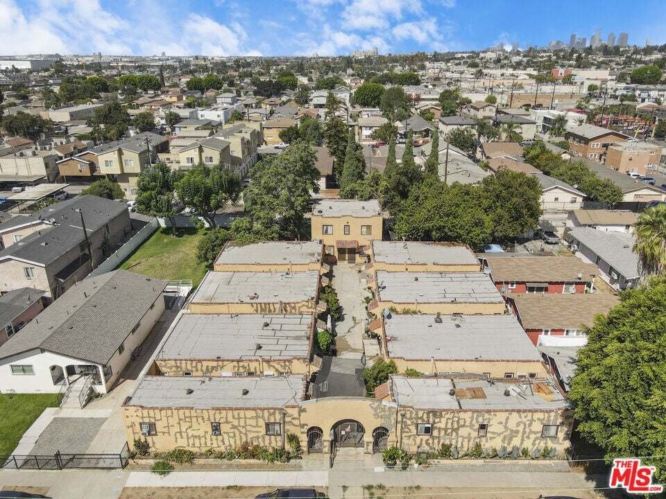 Los Angeles, California, United States 1 - 18823338
