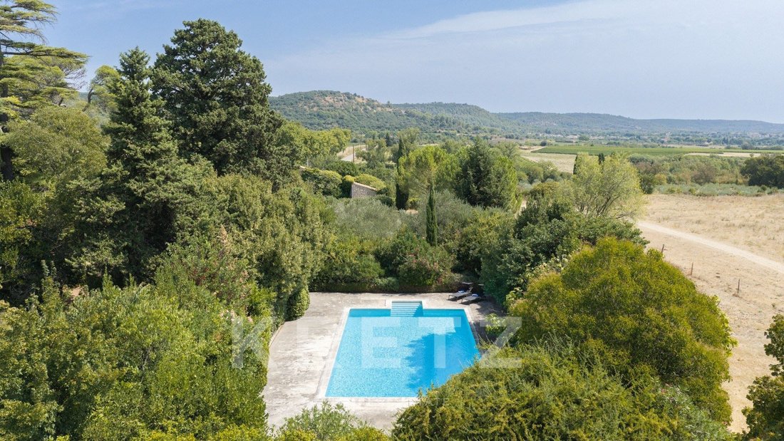 Finca en Calvisson, Occitania, Francia 5 - 18825567