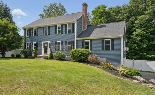 House in Holden, Massachusetts, United States 1