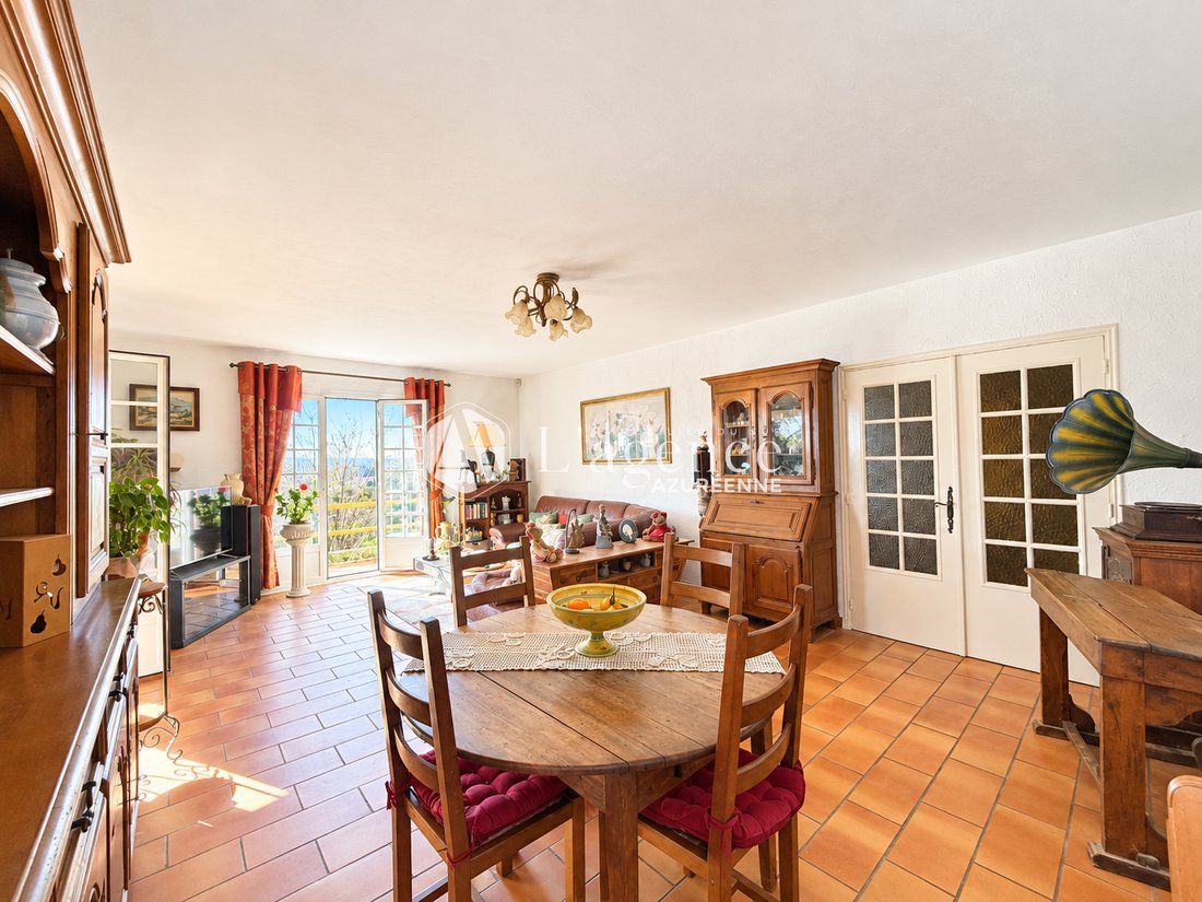 House in Val Fleuri-Montaleigne, Cagnes-sur-Mer, France 5 - 17051323