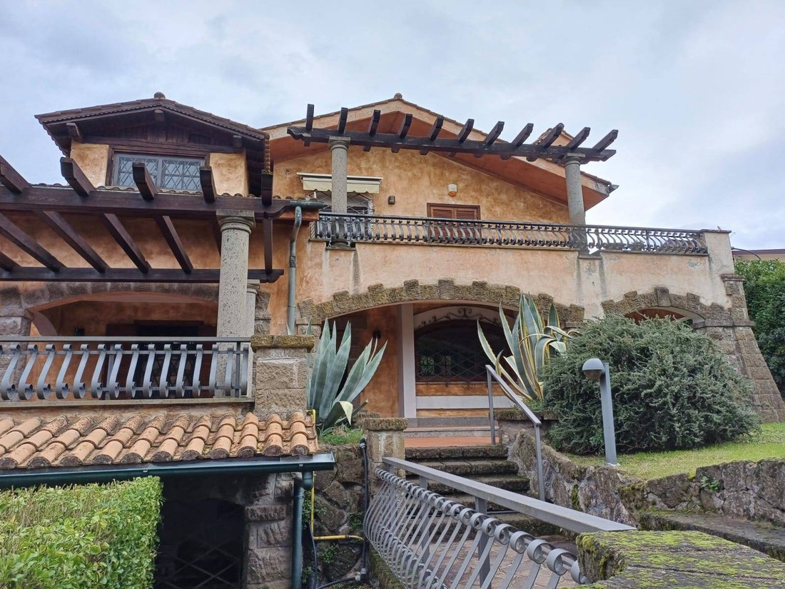 Casa en Rocca di Papa, Lacio, Italia 4 - 18825646