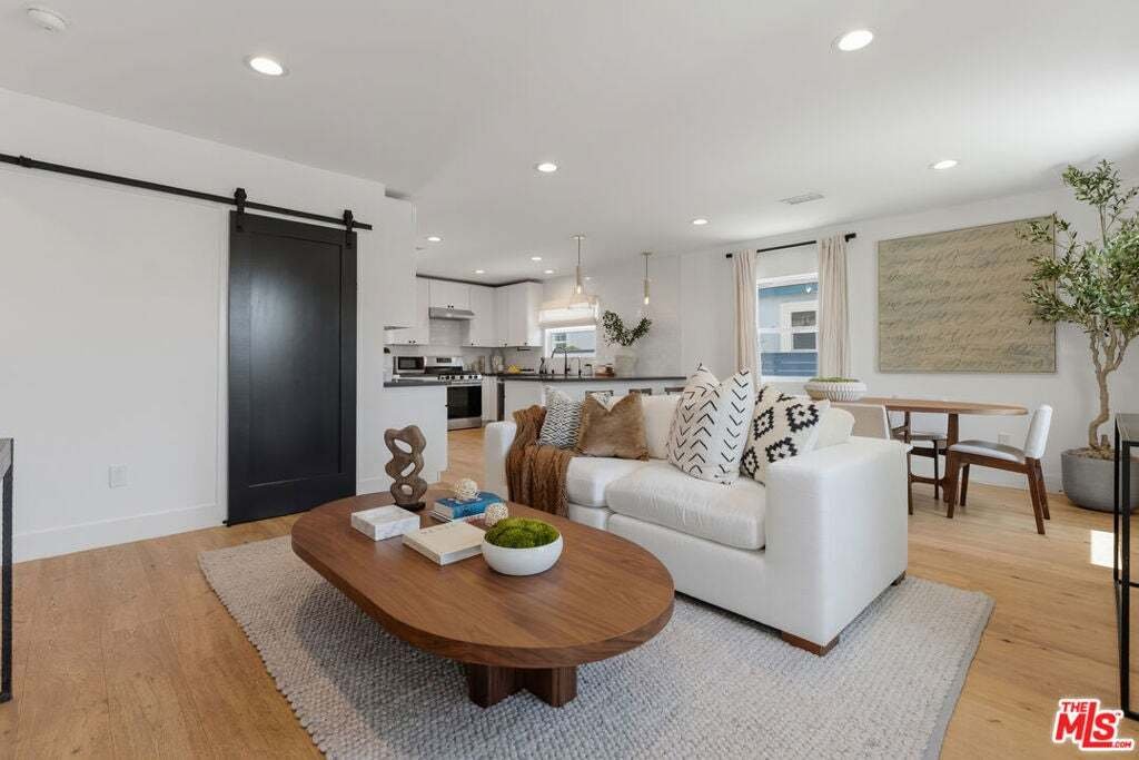 House in Los Angeles, California, United States 3 - 18823355
