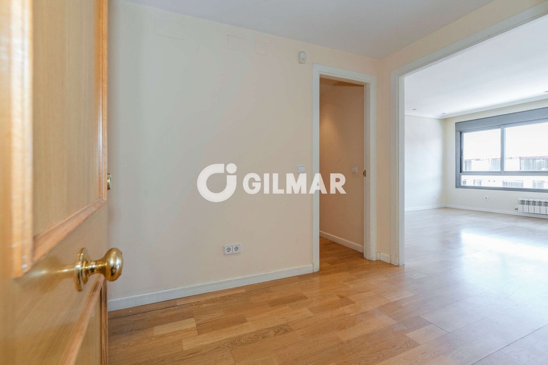 Apartment in Hortaleza, Madrid, Spain 1 - 18821341