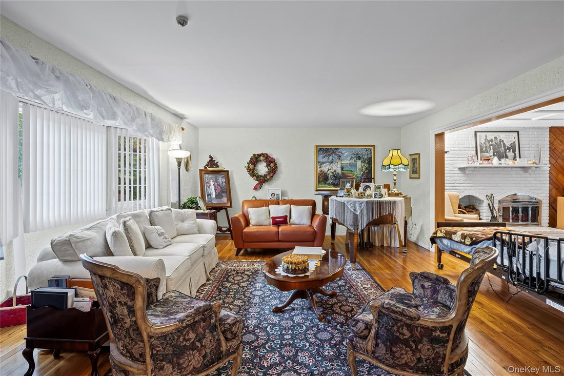 Casa en Huntington Station, Nueva York, Estados Unidos 3 - 18826567