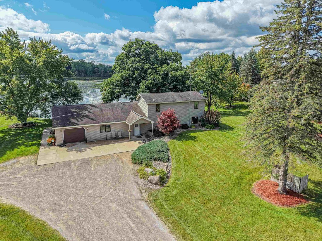 House in Beaverton, Michigan, United States 1 - 18822885