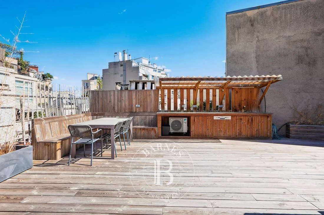 Apartment in Auteuil Sud, Paris 16e Arrondissement, Paris 2 - 18821737