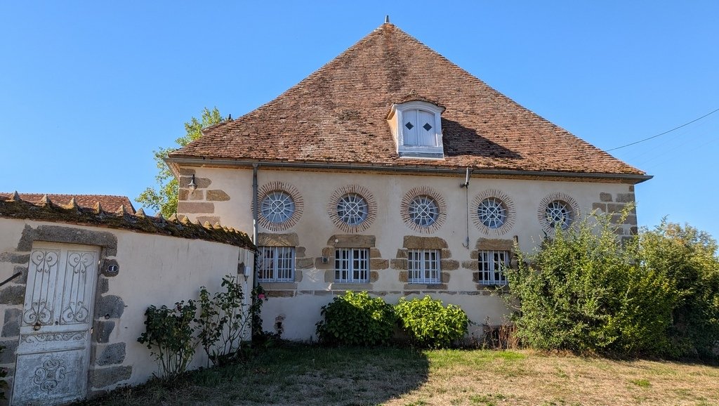 Anwesen in Bourbon-l'Archambault, Auvergne-Rhone-Alpen, Frankreich 4 - 18825050