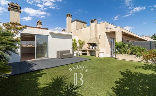 Apartment in Castellane, 6e Arrondissement, Marseille 1