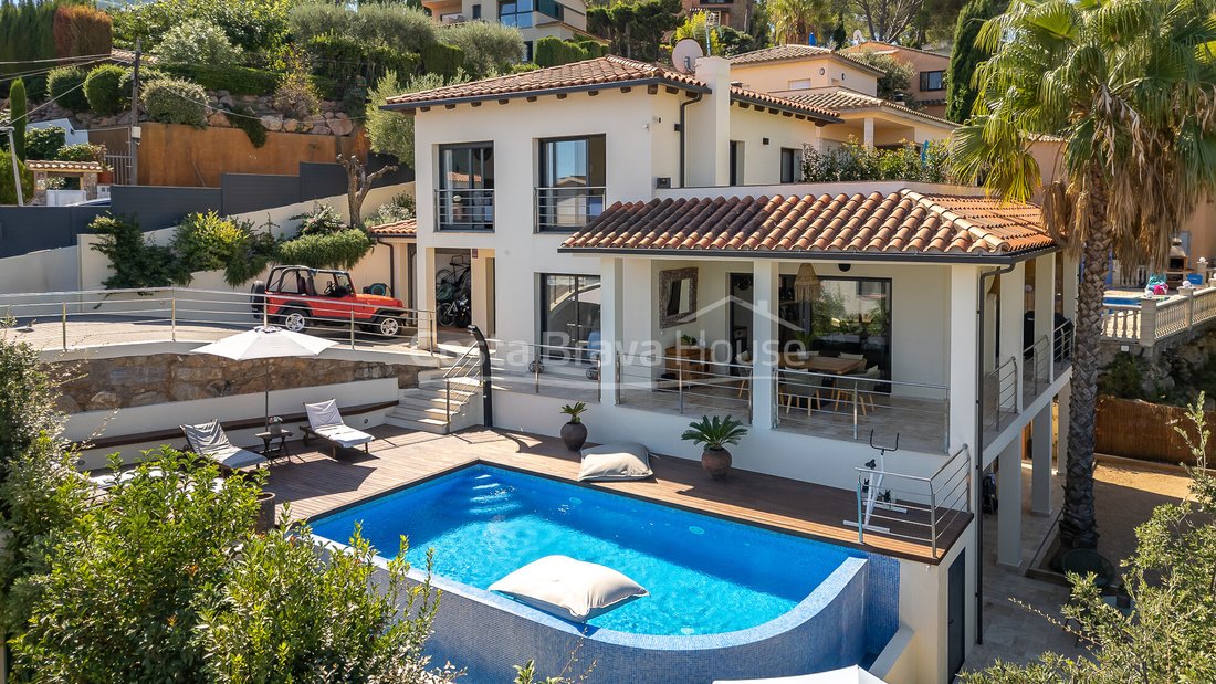 Villa in Pals, Catalonia, Spain 1 - 18822824
