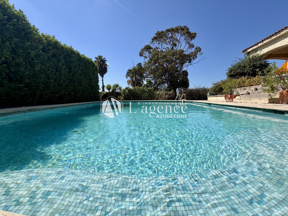 House in Val Fleuri-Montaleigne, Cagnes-sur-Mer, France 4 - 17051323
