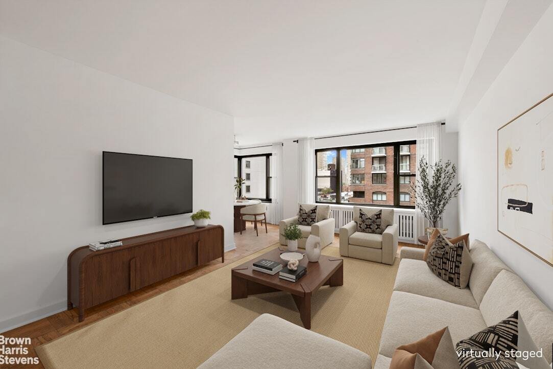 Co Op in New York, New York, United States 3 - 18824558
