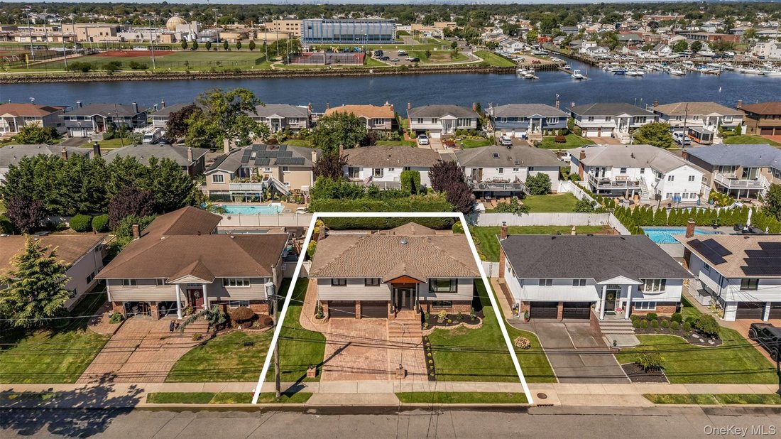 House in Oceanside, New York, United States 2 - 18823046