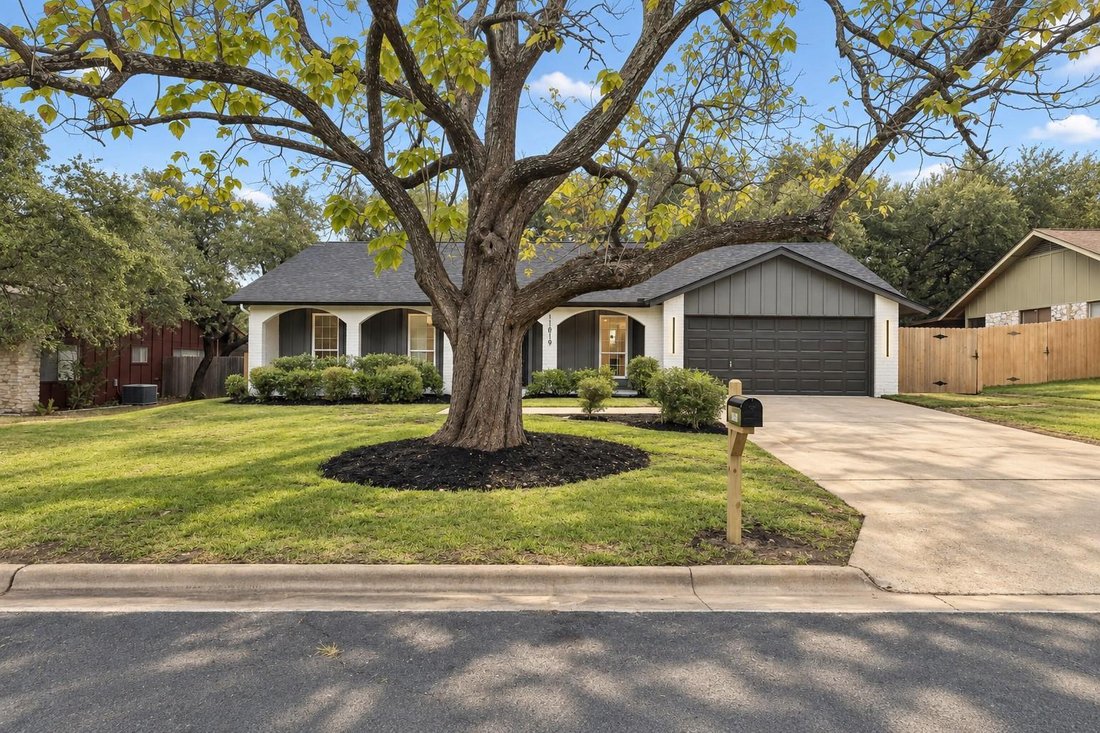 House in Austin, Texas, United States 2 - 18826692