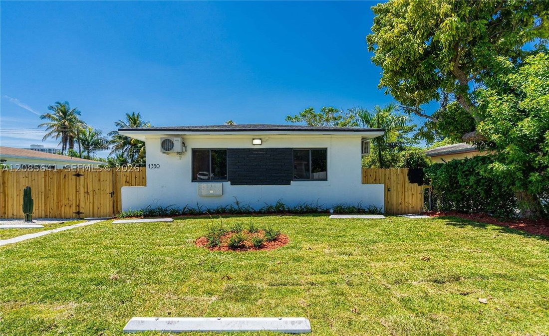 Miami, Florida, United States 1 - 18823414