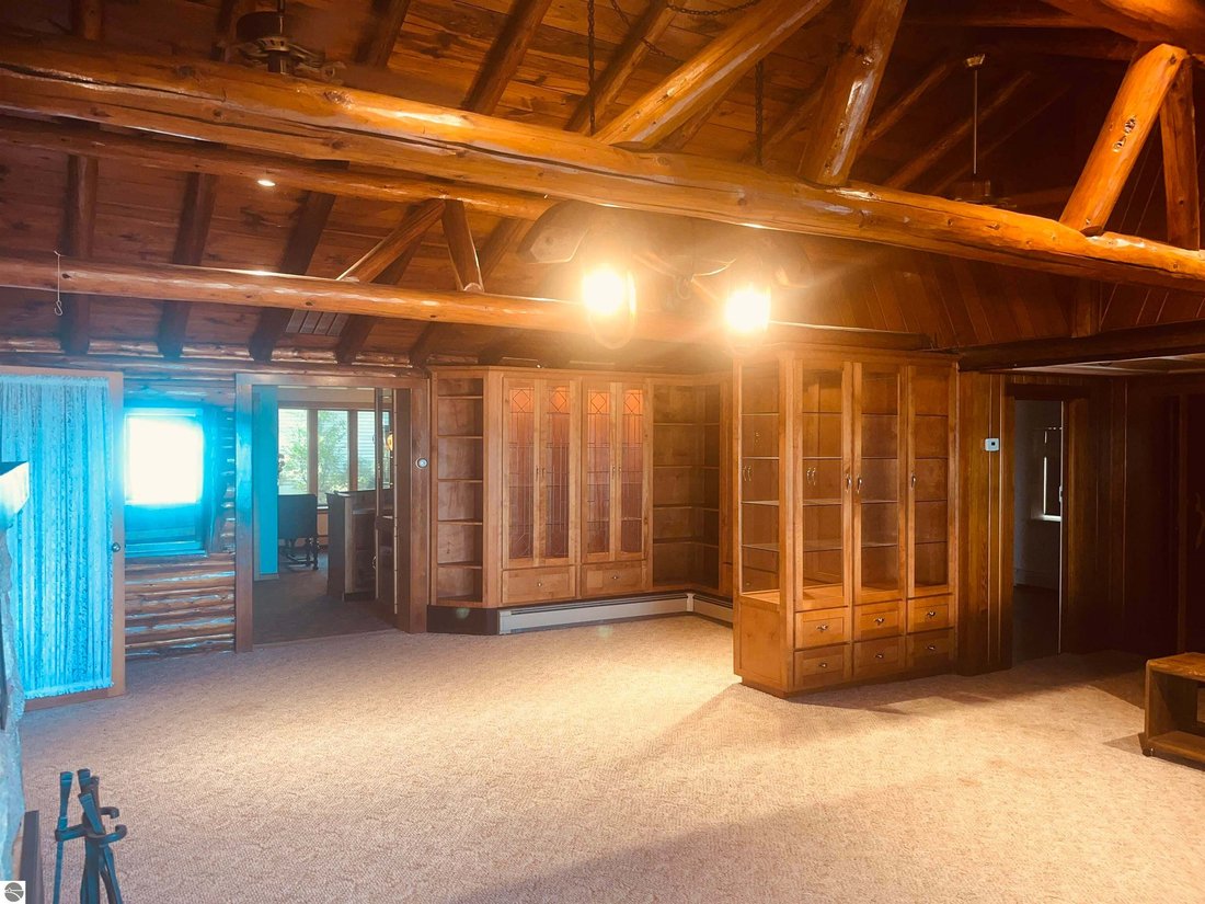 House in Tawas City, Michigan, United States 5 - 18635958