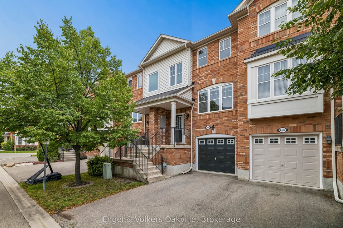 Townhouse en Oakville, Ontario, Canadá 1 - 18824937