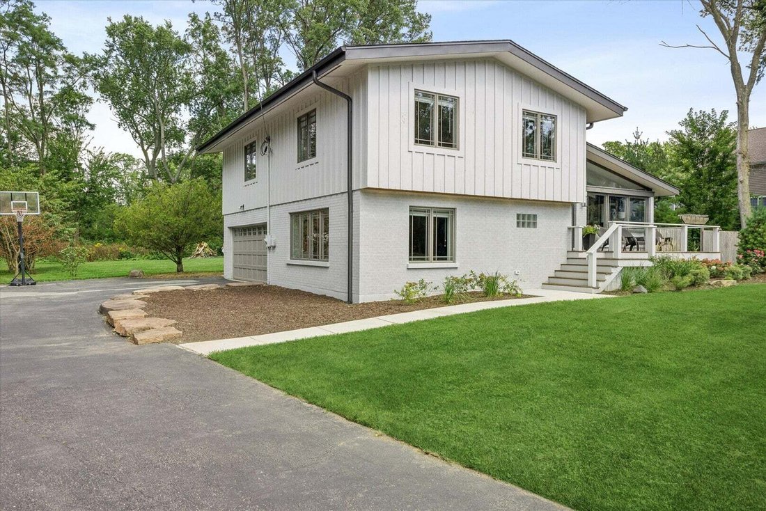 House in Wheaton, Illinois, United States 2 - 18823937