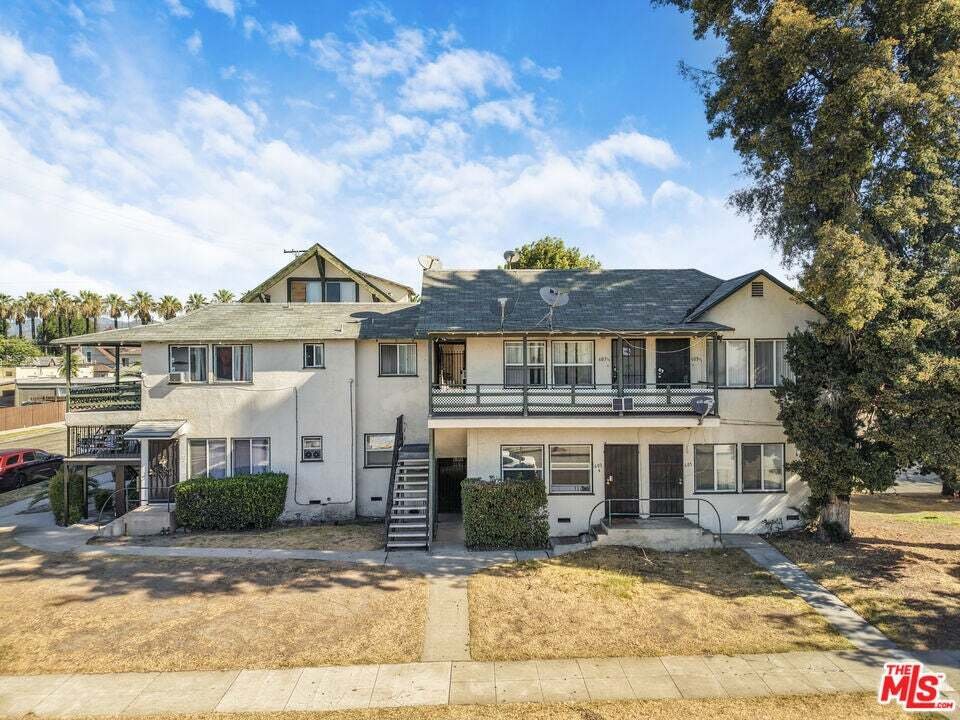 Pomona, California, United States 4 - 18823308