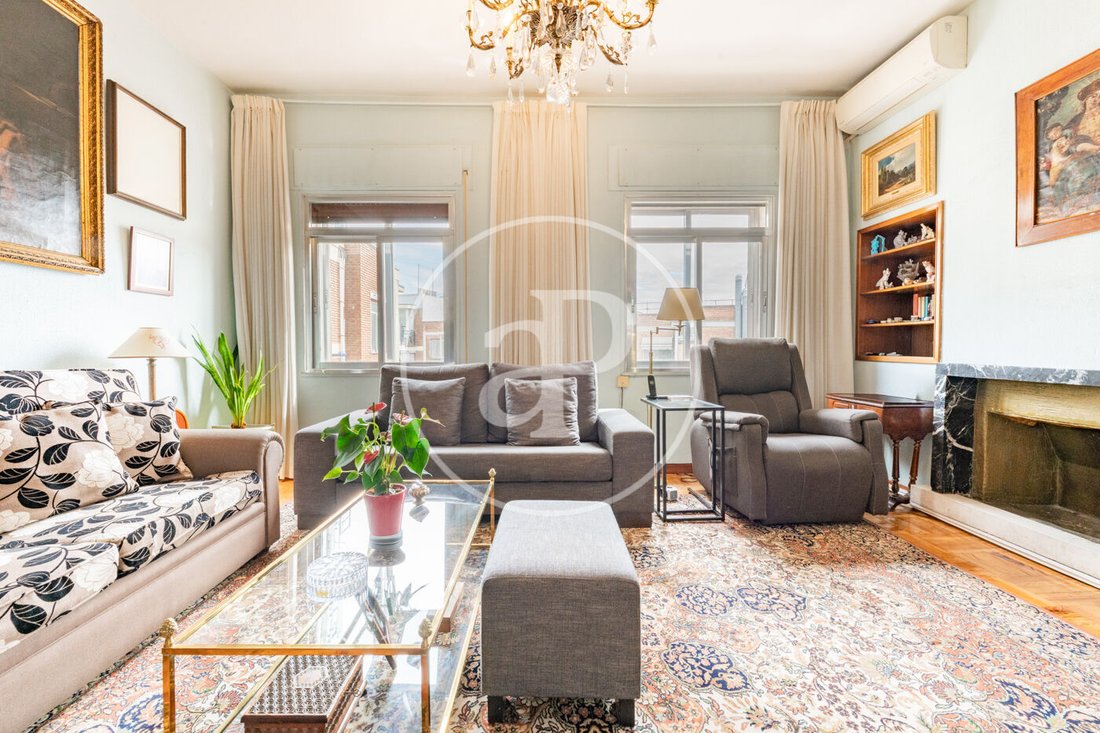 Appartement à Chamberí, Madrid, Espagne 4 - 18827392